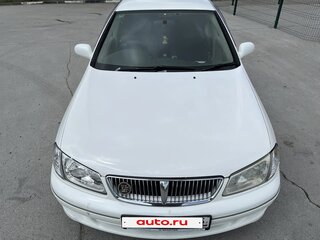 2002 Nissan Bluebird Sylphy I (G10), белый, 400000 рублей, вид 2