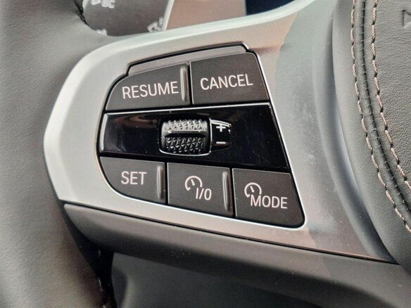 2026 BMW X5 40d IV (G05/G18) Рестайлинг, серый - вид 14