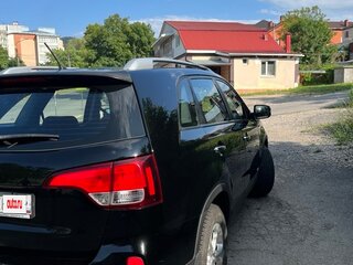 2012 Kia Sorento II Рестайлинг, чёрный, 1550000 рублей, вид 2