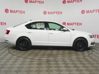 2018 Skoda Octavia III (A7) Рестайлинг, белый, 1419000 рублей, вид 4