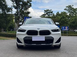 2021 BMW X2 sDrive20i I (F39), белый, 1850000 рублей, вид 2