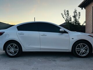 2009 Mazda 3 II (BL), белый, 745000 рублей, вид 3