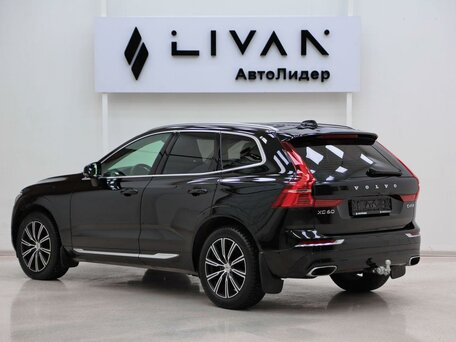2019 Volvo XC60 II, чёрный, 2825000 рублей, вид 2
