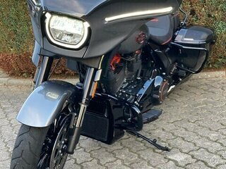 2025 Harley-Davidson CVO Street Glide, серый, 5200000 рублей, вид 4