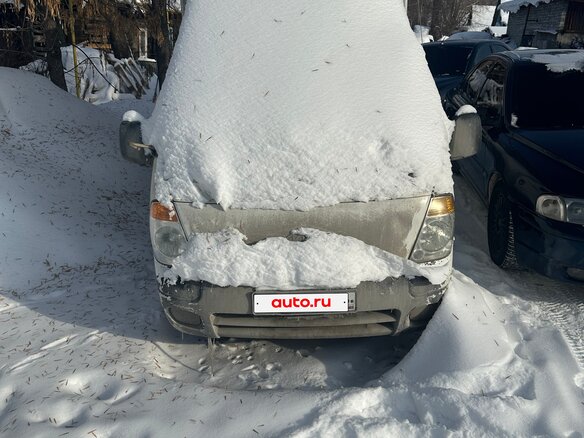 2011 Kia Bongo, белый, 750000 рублей - вид 1