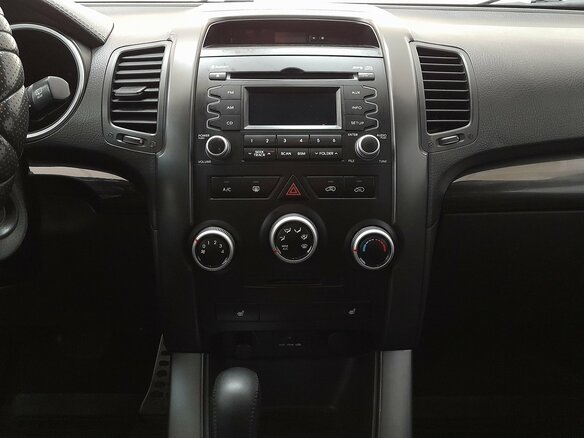 2010 Kia Sorento II, серебристый, 849000 рублей - вид 10