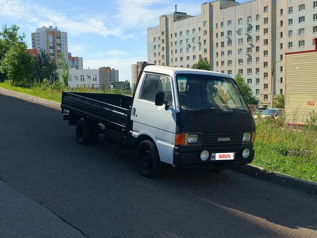 1995 Mazda Bongo, белый, 560000 рублей, вид 1