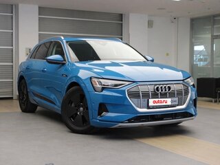 2019 Audi e-tron 55 I, голубой, 4099000 рублей, вид 2