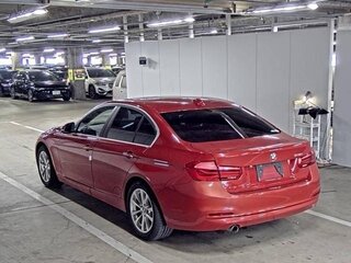 2017 BMW 3 серии 318i VI (F3x) Рестайлинг, красный, 1350000 рублей, вид 4