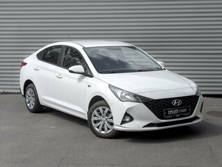 2022 Hyundai Solaris II Рестайлинг, белый, 1595000 рублей, вид 2
