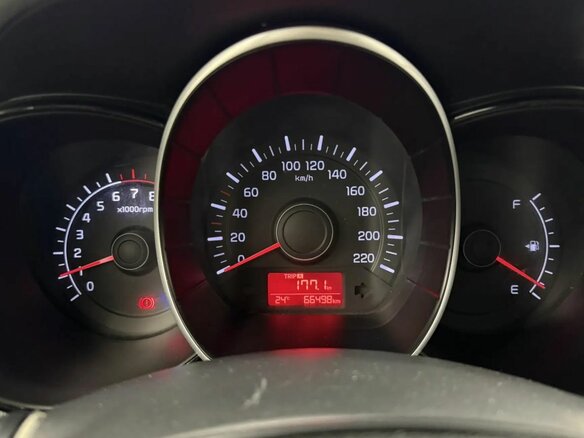 2015 Kia Rio III, серебристый - вид 14