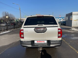 2021 Toyota Hilux VIII Рестайлинг 2, белый, 4750000 рублей, вид 3