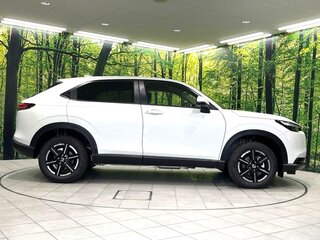 2026 Honda Vezel II Рестайлинг, белый, 2500000 рублей, вид 5