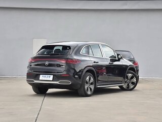 2026 Mercedes-Benz EQE SUV 500, чёрный, 7200000 рублей, вид 4