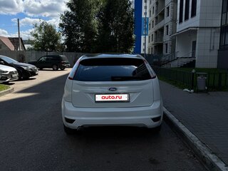 2011 Ford Focus II Рестайлинг, белый, 495000 рублей, вид 3