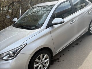 2023 Changan Alsvin, серебристый, 900000 рублей, вид 2