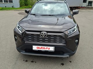 2019 Toyota RAV4 V (XA50), серый, 3200000 рублей, вид 1