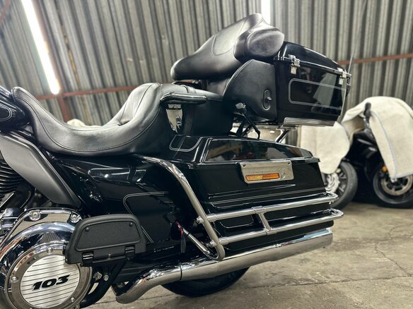 2012 Harley-Davidson Electra Glide, чёрный, 1130000 рублей - вид 36