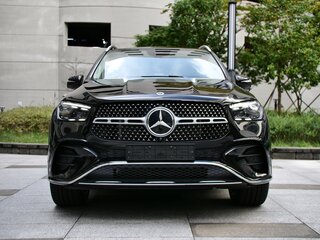 2025 Mercedes-Benz GLE 450 II (V167) Рестайлинг, чёрный, 17790000 рублей, вид 2