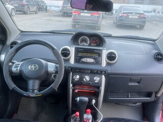 2006 Scion xA, красный, 500000 рублей, вид 5