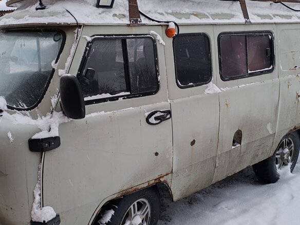 2010 УАЗ 3909, белый, 400000 рублей - вид 2