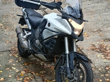 2012 Honda VFR 1200X (Crosstourer), белый, 890000 рублей, вид 4