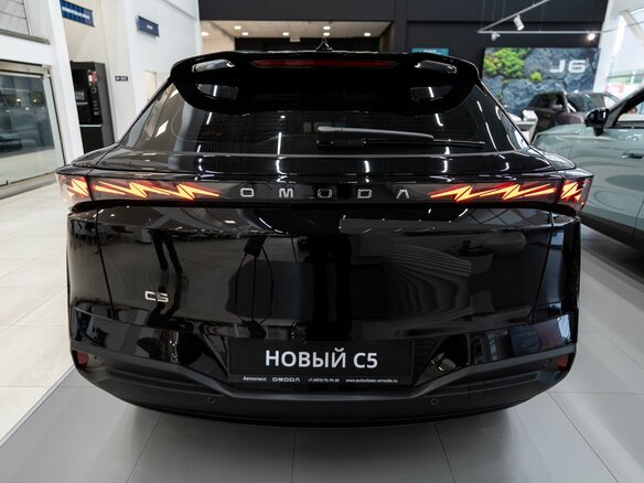 2026 Omoda C5 II, чёрный - вид 6