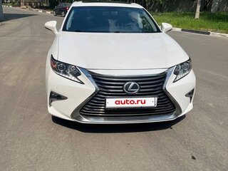 2016 Lexus ES 200 VI Рестайлинг, белый, 2700000 рублей, вид 3