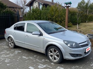 2008 Opel Astra H Рестайлинг, серебристый, 360000 рублей, вид 2