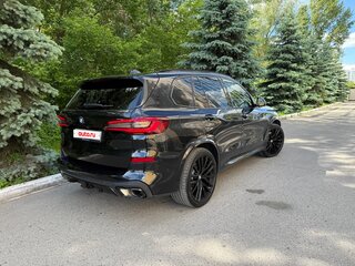 2021 BMW X5 40i IV (G05/G18), чёрный, 6450000 рублей, вид 5