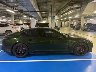 2024 Porsche Panamera GTS III, зелёный, 23000000 рублей, вид 4