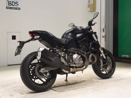 2020 Ducati Monster 821, чёрный, 499003 рублей, вид 5