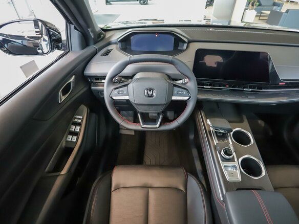 2026 Changan UNI-S I Рестайлинг, чёрный, 3079900 рублей - вид 17
