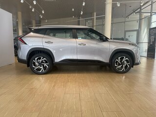 2026 Geely Cityray, серебристый, 3204990 рублей, вид 4