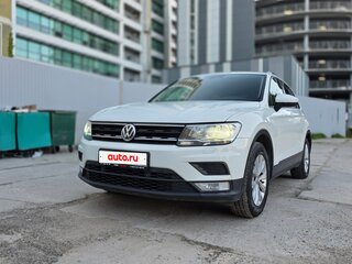 2017 Volkswagen Tiguan II, белый, 1700000 рублей, вид 1
