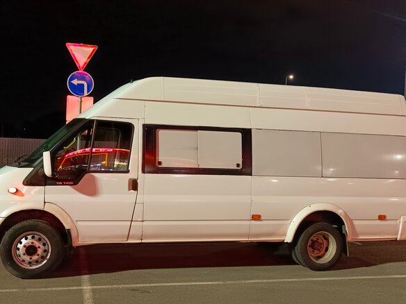 2005 Ford Transit, белый, 350000 рублей - вид 3