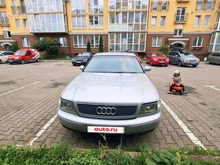 1998 Audi A8 I (D2), серебристый, 380000 рублей, вид 1