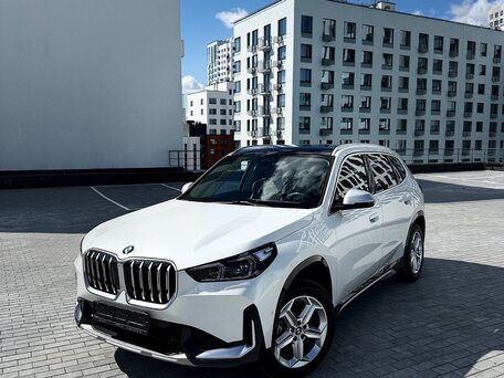 2024 BMW X1 Long 20Li sDrive III (U11/U12), белый, 2910000 рублей, вид 1