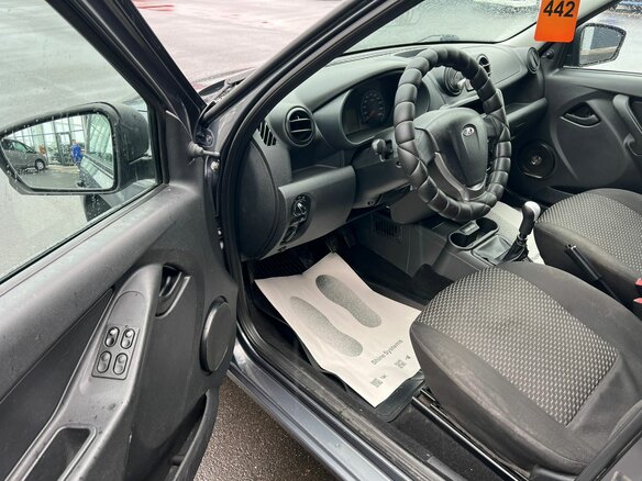 2018 Lada (ВАЗ) Granta I, серый, 639000 рублей - вид 10