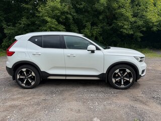 2019 Volvo XC40 I, белый, 3099000 рублей, вид 4