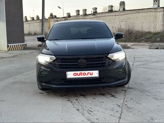 2021 Volkswagen Polo VI, чёрный, 1550000 рублей, вид 1