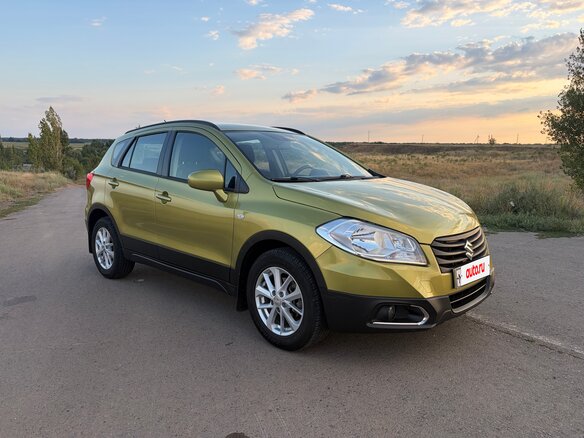 2014 Suzuki SX4 II (S-Cross), зелёный - вид 4