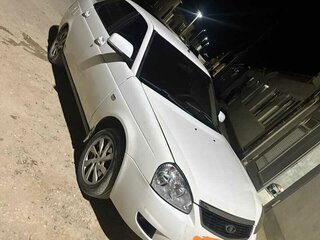 2011 Lada (ВАЗ) Priora I, белый, 395000 рублей, вид 2