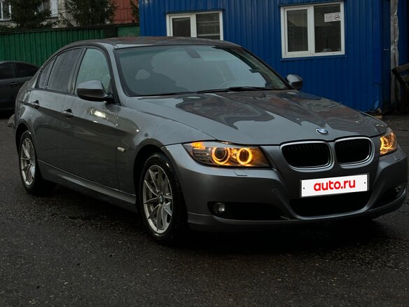 2011 BMW 3 серии 318i V (E90/E91/E92/E93) Рестайлинг, серый, 840000 рублей - вид 1