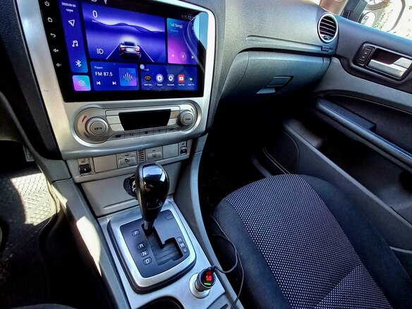 2008 Ford Focus II Рестайлинг, серый, 750000 рублей - вид 22