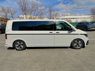 2021 Volkswagen Multivan T6 Рестайлинг, белый, 7100000 рублей, вид 4
