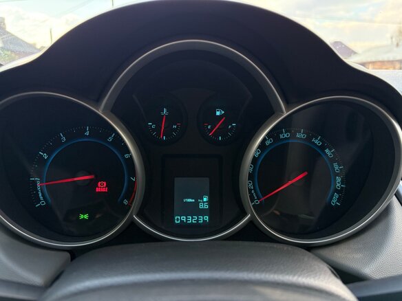 2013 Chevrolet Cruze I Рестайлинг, белый, 810000 рублей - вид 8