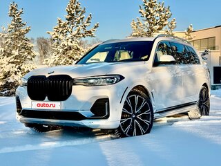 2020 BMW X7 40i I (G07), белый, 5900000 рублей, вид 2