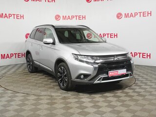 2021 Mitsubishi Outlander III Рестайлинг 3, серебристый, 2437000 рублей, вид 3