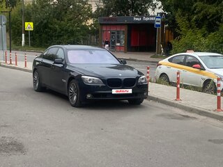 2011 BMW 7 серии Long 750Li xDrive V (F01/F02/F04), чёрный, 1270000 рублей, вид 3